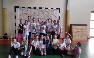 Zakręcony tydzień z hula- hop