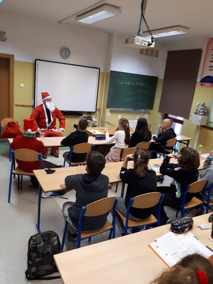 Mikołaj w klasie 5a