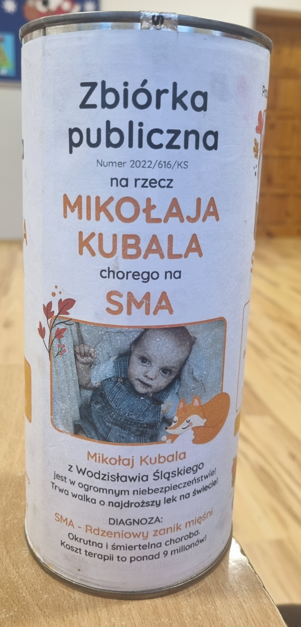 Puszka ze zdjęciem Mikołaja