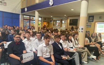 Pożegnanie klas ósmych-wspomnień czar