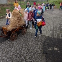 Pierwszoklasiści na swojej pierwszej szkolnej wycieczce (15)