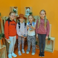 Kolorowa przygoda klas 2a i 2b w Funzeum (15)